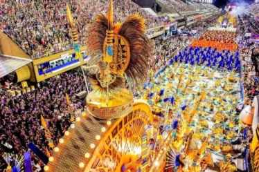 Minha experiência com aplicativos para assistir ao Carnaval